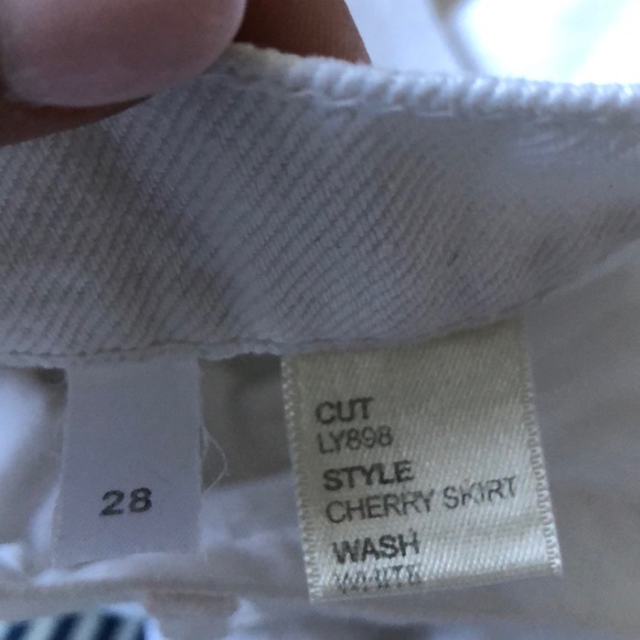 Reformation Cherry skirt-6 - Picture 6 of 7